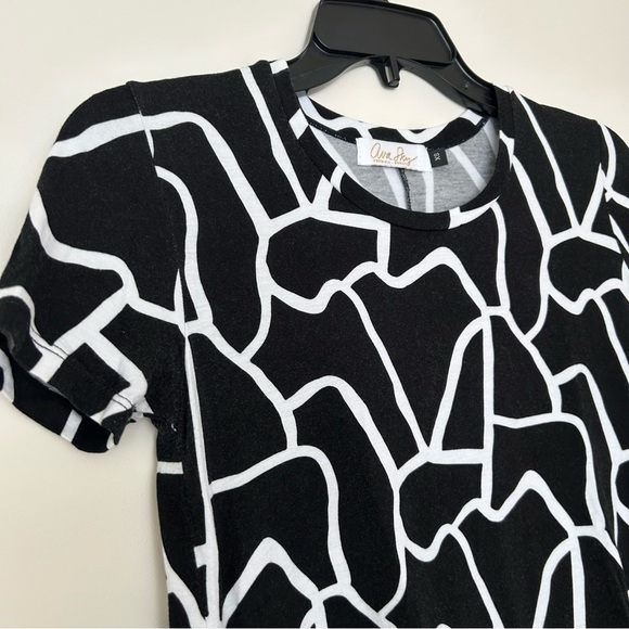 Ava Sky Swing T-shirt Top - Picture 10 of 11